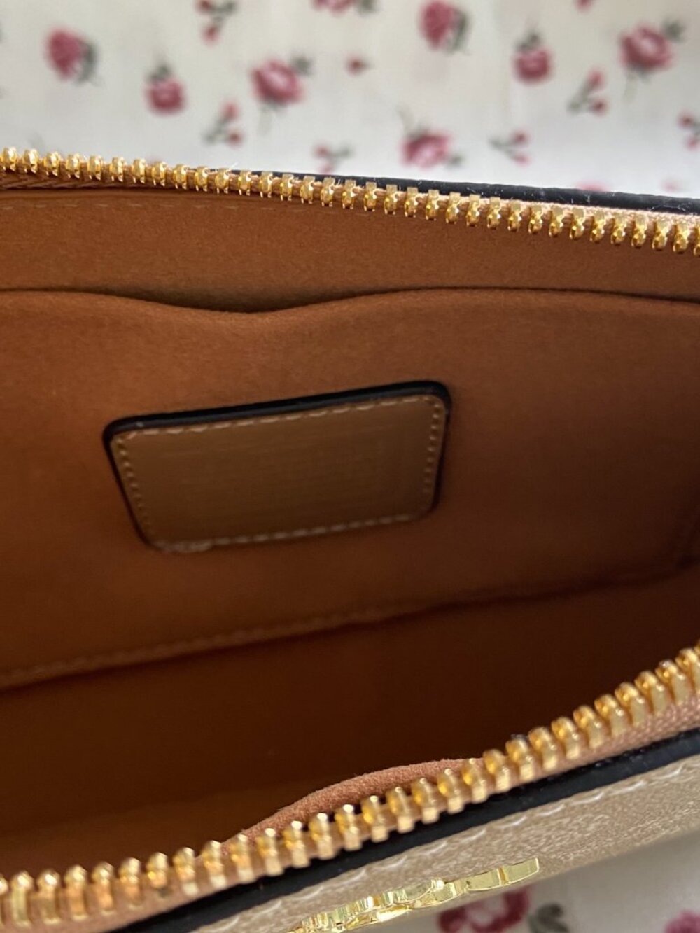 Coach Nolita 19 In Signature Canvas - Picture 6 of 8